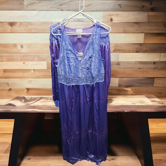 Amoureuse Purple Night Gown with Matching Robe 2XL NWT In Original Package - Picture 1 of 11